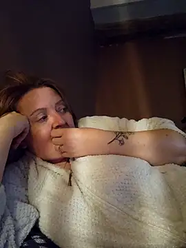 lady charlyne online show from March 2026 08:16:01 PM