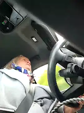 lady charlyne online show from December 2024 01:17:02 PM