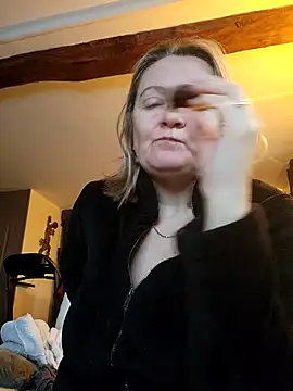 lady charlyne online show from January 2025 08:38:02 AM