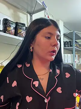 bella isabela online show from April 2026 12:12:01 PM