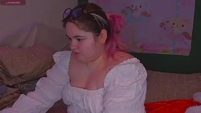Freakcute  online show from February 2025 05:26:02 PM