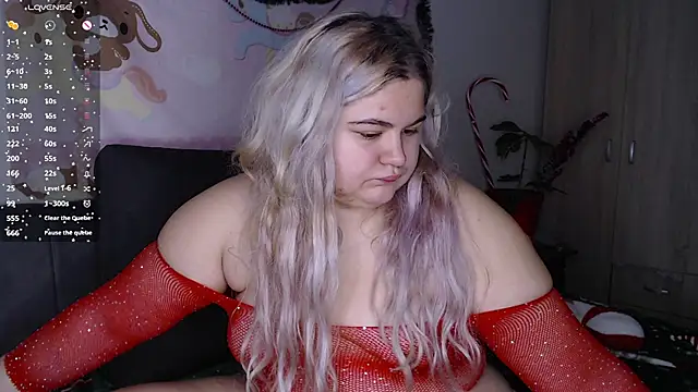 Freakcute  online show from December 2025 04:44:01 PM