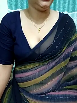 Snapshot of Priya_Boudi chatting on March 2025 05:04:02 PM Priya Boudi online show from March 2025 05:04:02 PM