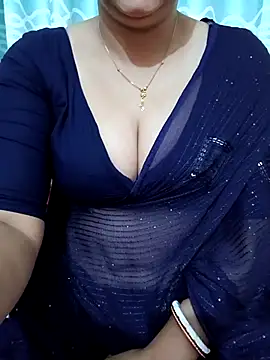 Snapshot of Priya_Boudi chatting on March 2025 05:39:02 PM Priya Boudi online show from March 2025 05:39:02 PM