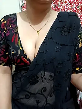 Priya Boudi online show from November 2025 06:01:01 PM