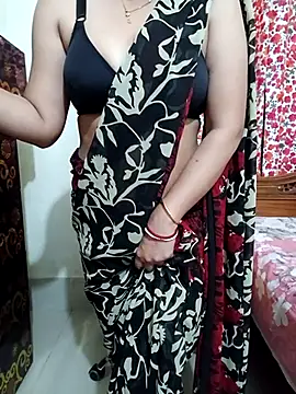 Priya Boudi online show from February 2026 08:05:02 PM