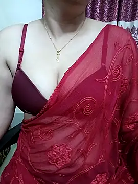 Snapshot of Priya_Boudi chatting on October 2025 06:41:02 PM Priya Boudi online show from October 2025 06:41:02 PM