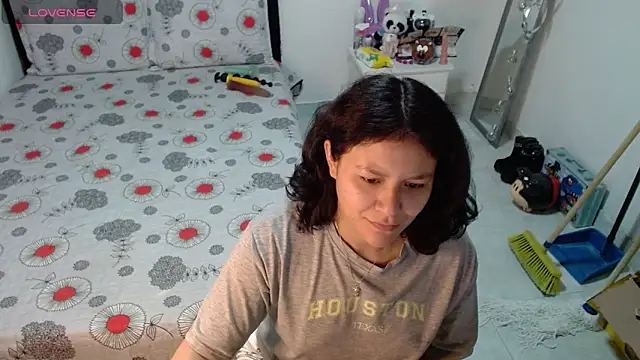 Snapshot of soniafuckboobs chatting on March 2026 12:28:01 PM soniafuckboobs online show from March 2026 12:28:01 PM