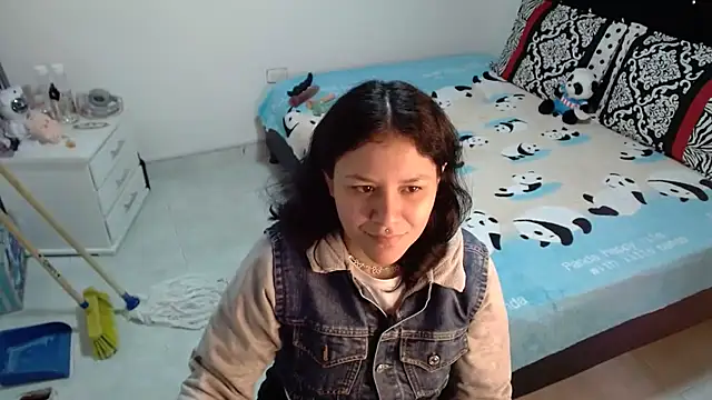 Snapshot of soniafuckboobs chatting on February 2026 12:16:01 PM soniafuckboobs online show from February 2026 12:16:01 PM