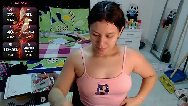 soniafuckboobs online show from June 2026 12:32:01 PM