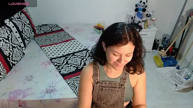 Snapshot of soniafuckboobs chatting on February 2026 12:27:02 PM soniafuckboobs online show from February 2026 12:27:02 PM