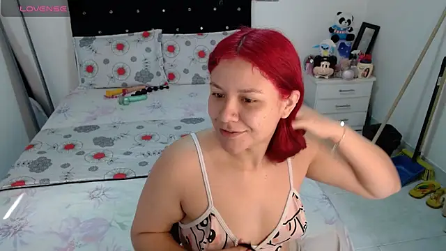 Snapshot of soniafuckboobs chatting on April 2026 12:20:01 PM soniafuckboobs online show from April 2026 12:20:01 PM