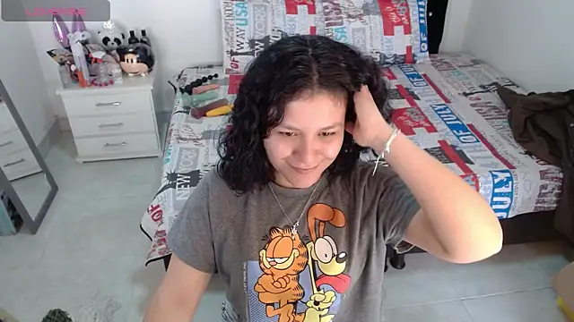 Snapshot of soniafuckboobs chatting on April 2026 02:01:01 PM soniafuckboobs online show from April 2026 02:01:01 PM