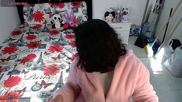 Snapshot of soniafuckboobs chatting on March 2026 12:28:02 PM soniafuckboobs online show from March 2026 12:28:02 PM