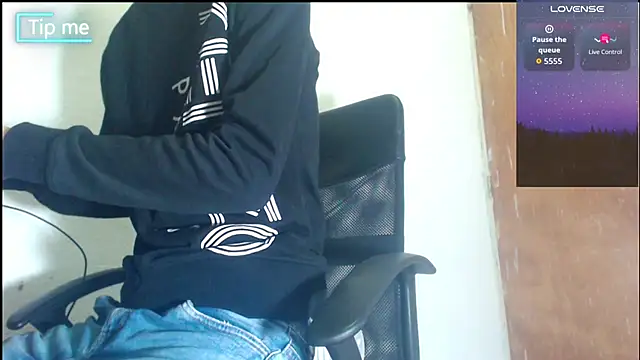 GrayHornyX online show from April 2026 12:23:01 PM