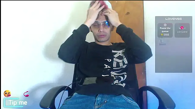 Snapshot of GrayHornyX chatting on February 2026 06:56:01 AM GrayHornyX online show from February 2026 06:56:01 AM