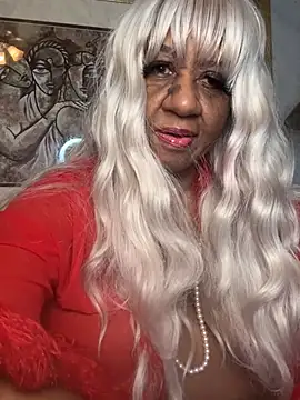 BreanaDivine online show from March 2026 06:28:02 AM