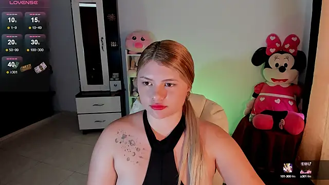 chloejones   online show from March 2025 09:15:02 PM