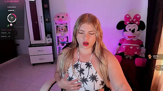 chloejones   online show from February 2025 06:55:01 PM