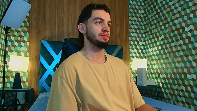 Michael magno online show from October 2025 12:48:01 PM