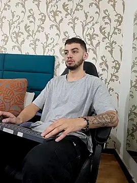 Michael magno online show from February 2026 08:10:02 PM