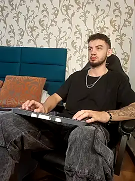 Michael magno online show from March 2026 06:43:01 PM