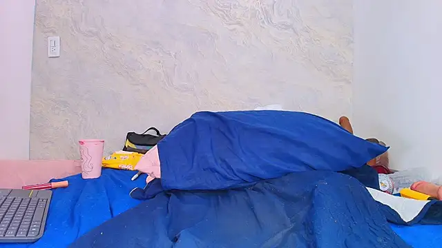 Snapshot of sofi_balvin chatting on March 2025 01:37:01 AM sofi balvin online show from March 2025 01:37:01 AM