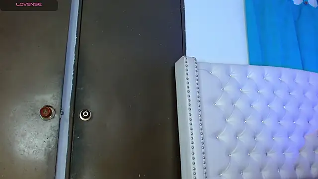 Alexa priincess online show from November 2025 03:27:01 PM