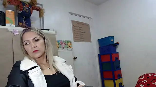 Chantal hott online show from January 2026 06:58:01 PM