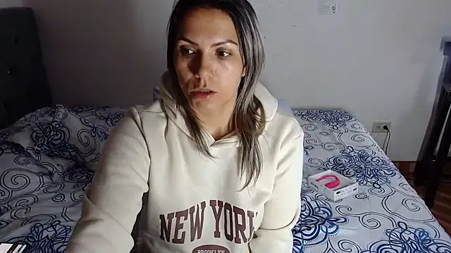 Snapshot of Chantal_hott chatting on July 2026 07:31:01 PM Chantal hott online show from July 2026 07:31:01 PM