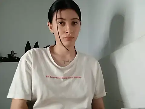 Mia foster1 online show from February 2025 02:38:01 AM