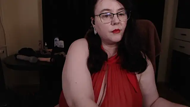 poshmistress online show from December 2025 08:53:01 PM