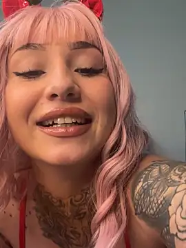 Coco-Love online show from December 2025 01:13:02 PM