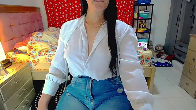 BitterMomXxx online show from April 2026 04:16:02 AM