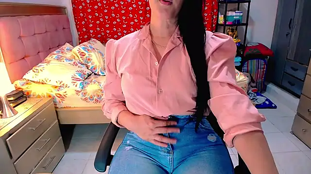 BitterMomXxx online show from April 2026 05:48:02 AM