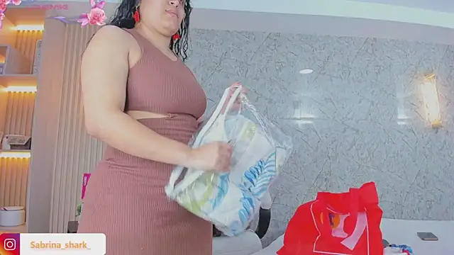 sabrina shark  online show from October 2025 02:54:01 AM