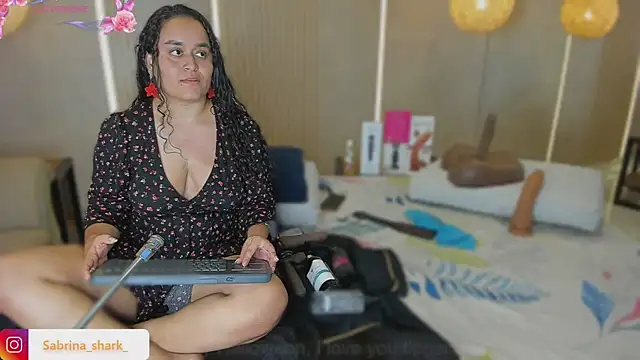 sabrina shark  online show from November 2025 01:42:01 AM