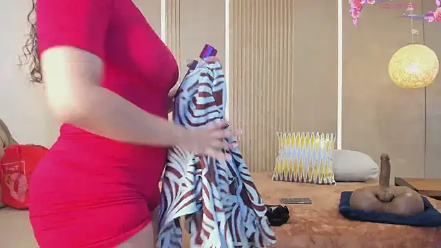 sabrina shark  online show from February 2026 01:39:01 AM