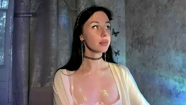 elena addiction online show from June 2026 04:57:01 PM