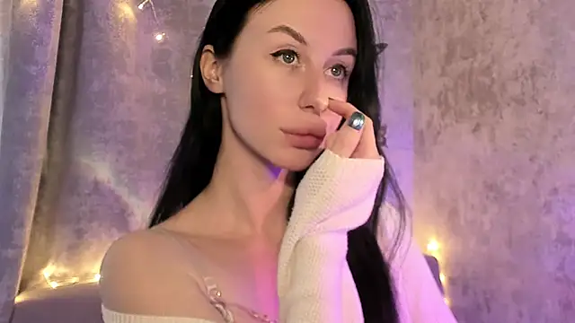 elena addiction online show from April 2026 02:11:01 PM