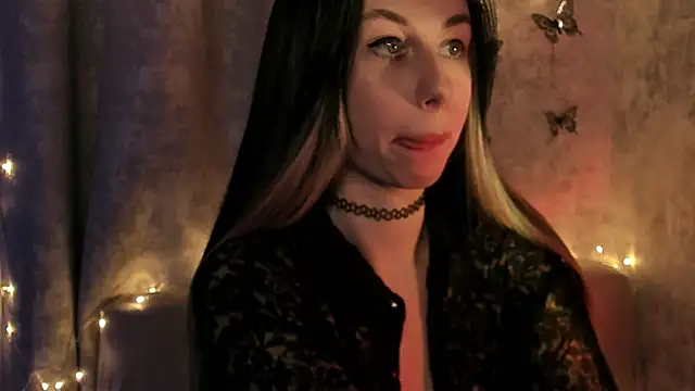 elena addiction online show from February 2026 05:23:02 PM