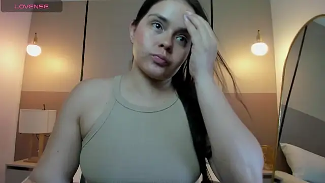 ayla13  online show from April 2026 07:20:01 PM