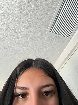Sexyedith09 online show from June 2026 07:11:01 PM