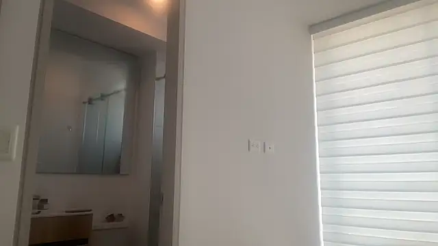 ChocolateCakeQueen online show from December 2025 04:01:02 PM