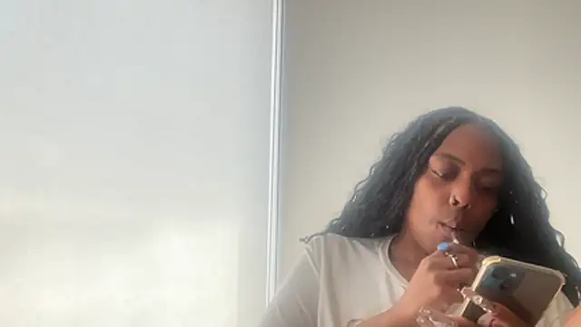 ChocolateCakeQueen online show from March 2026 04:32:02 PM