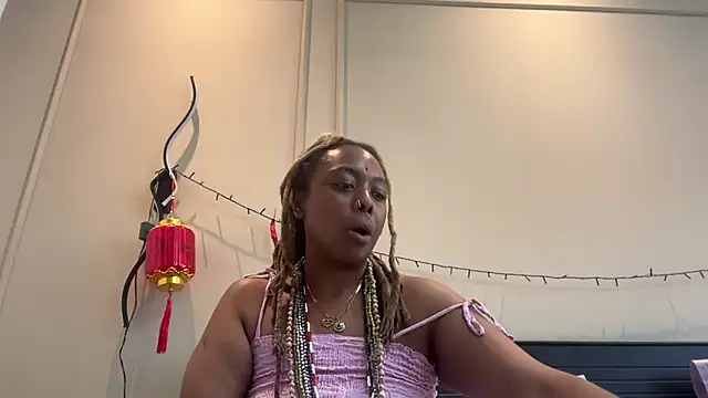 ChocolateCakeQueen online show from March 2025 11:01:02 PM