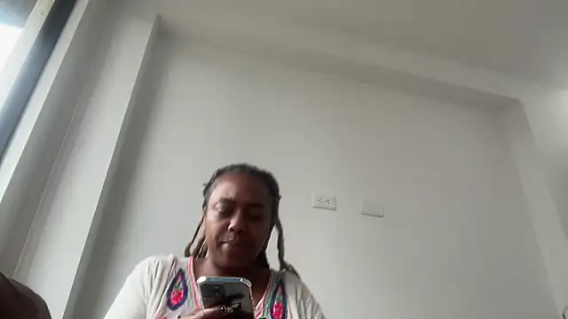 ChocolateCakeQueen online show from November 2025 01:48:01 PM