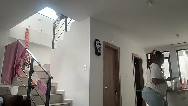 ChocolateCakeQueen online show from November 2025 08:35:02 PM