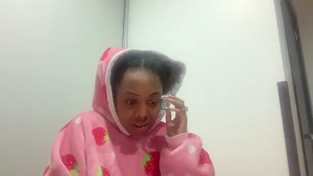 ChocolateCakeQueen online show from January 2026 10:33:01 AM