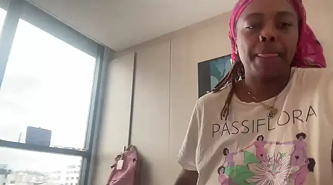 ChocolateCakeQueen online show from March 2025 07:49:02 PM